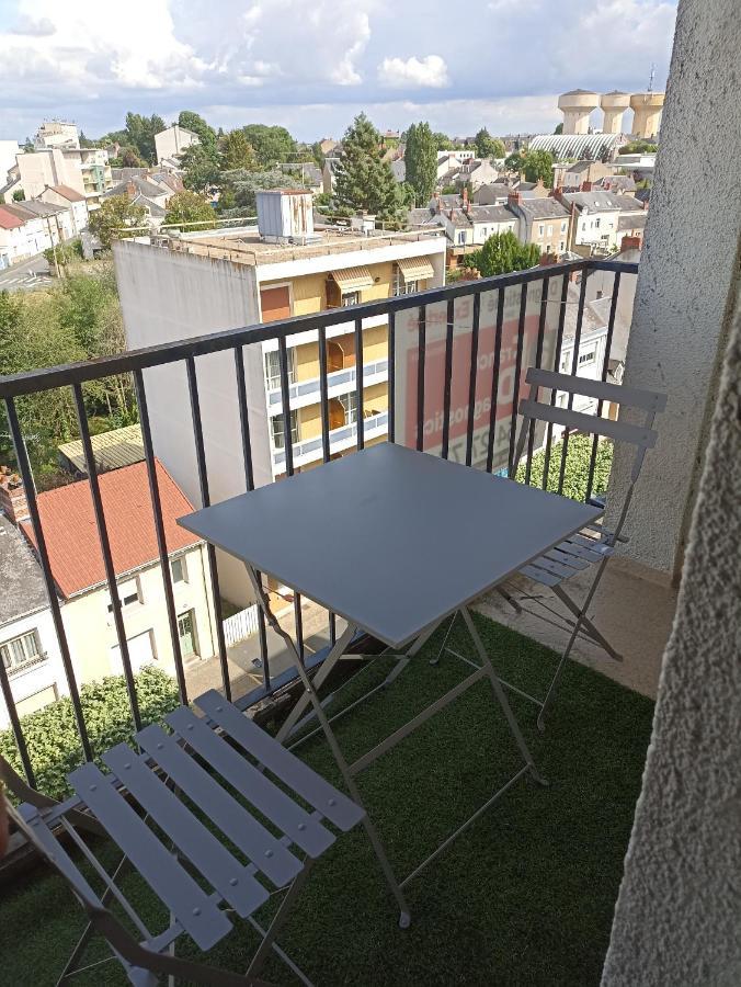 Apartmán Un Temps Pour Soi Châteauroux Exteriér fotografie