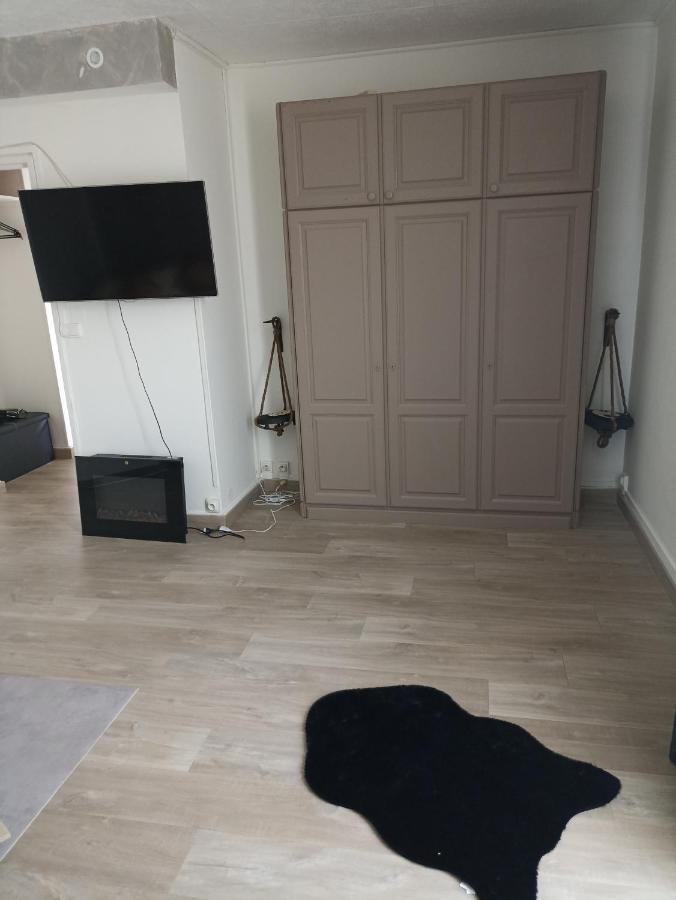 Apartmán Un Temps Pour Soi Châteauroux Exteriér fotografie